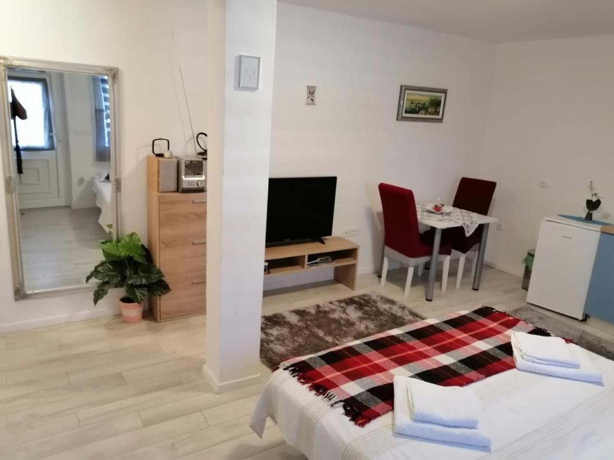 Appartement Flash à Šibenik Extérieur photo